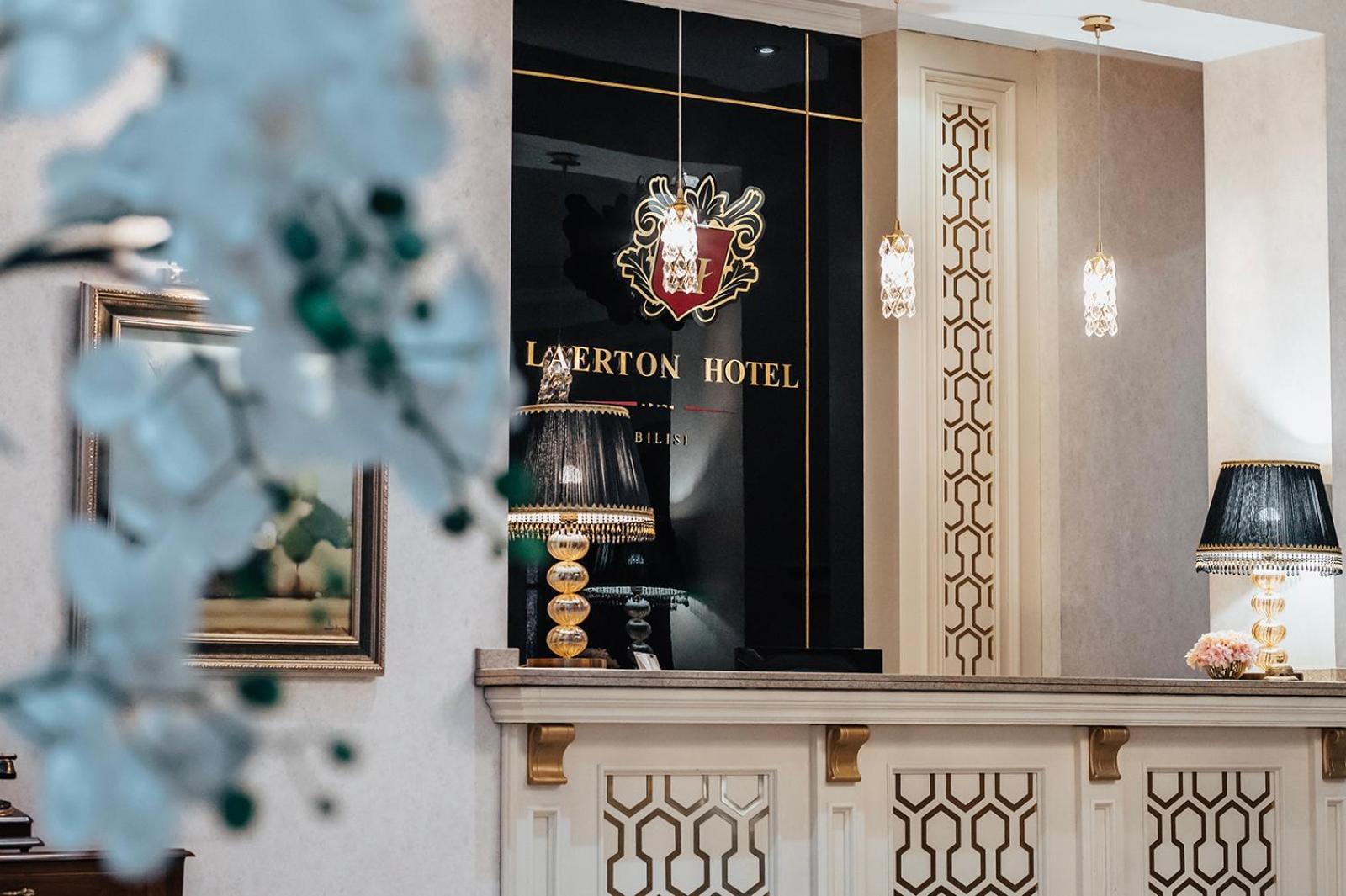 Tbilisi Laerton Hotel Kültér fotó